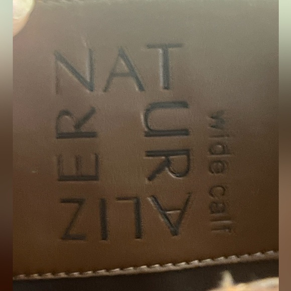 NWT NATURALIZER Wide Calf Brown Knee High Block Heel Leather Boots Size 7.5 - Picture 12 of 13